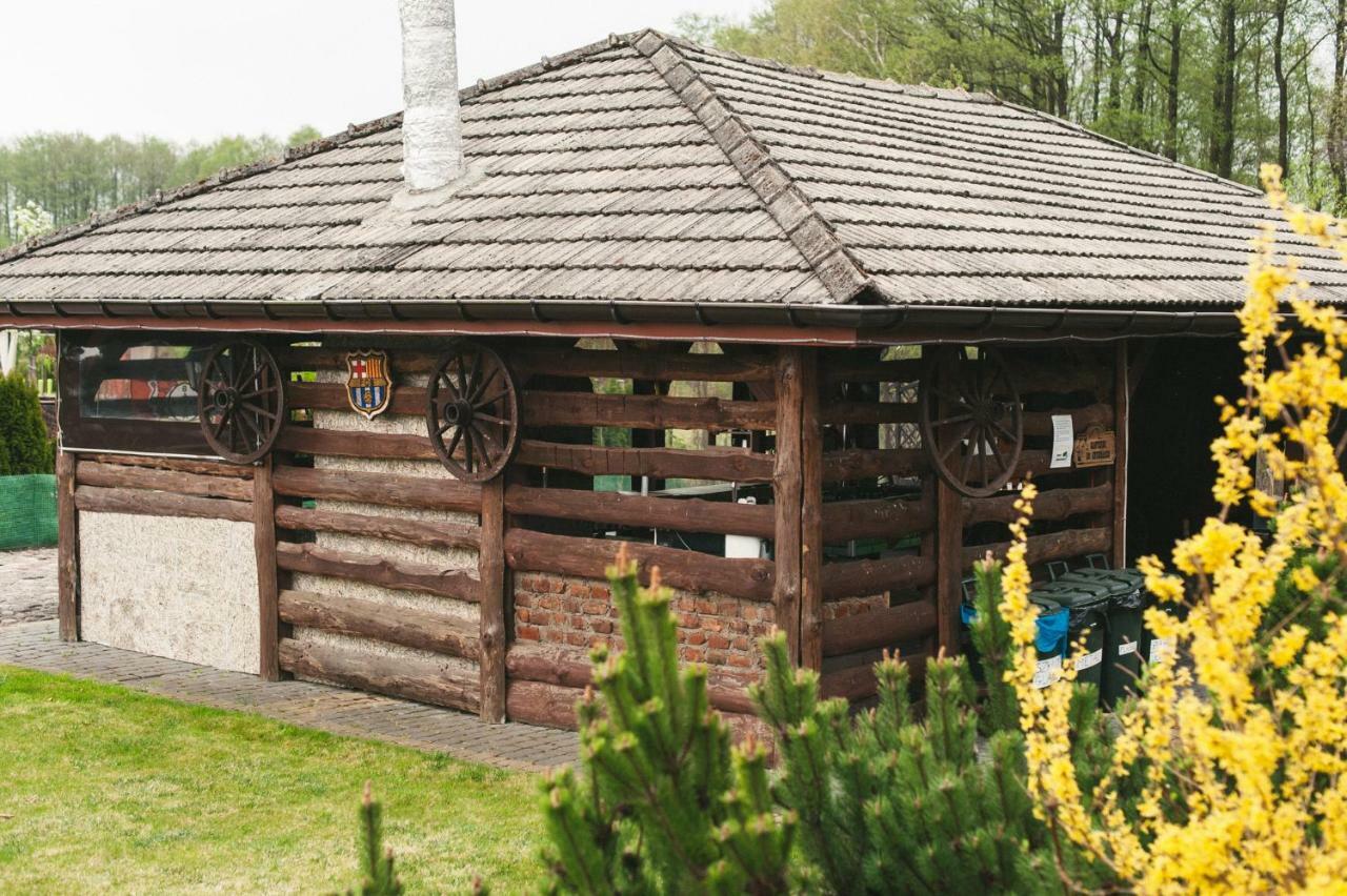 Gasan Place - Domki na Mazurach Pisz Exterior foto